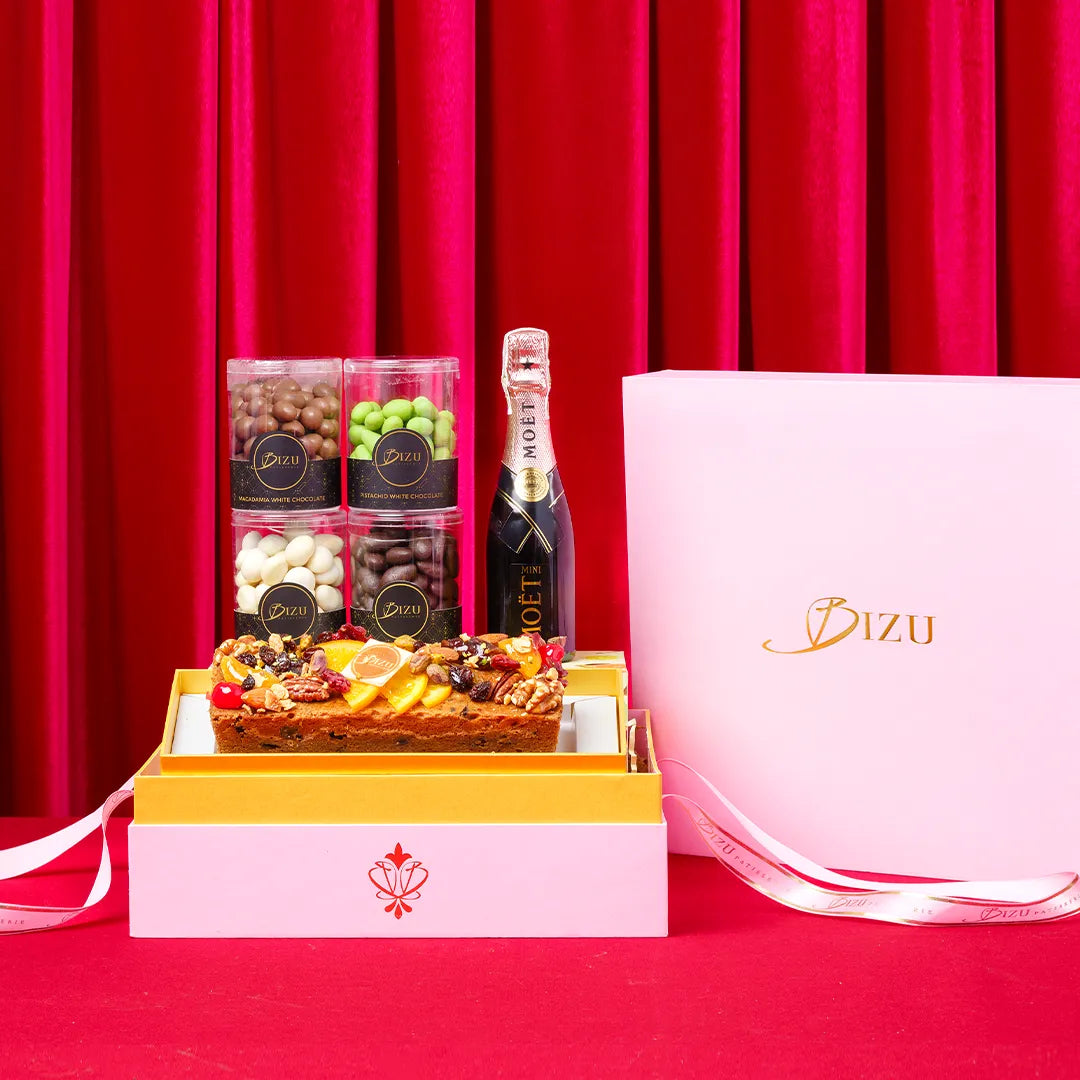 Holiday Grandeur Collection Gift Box