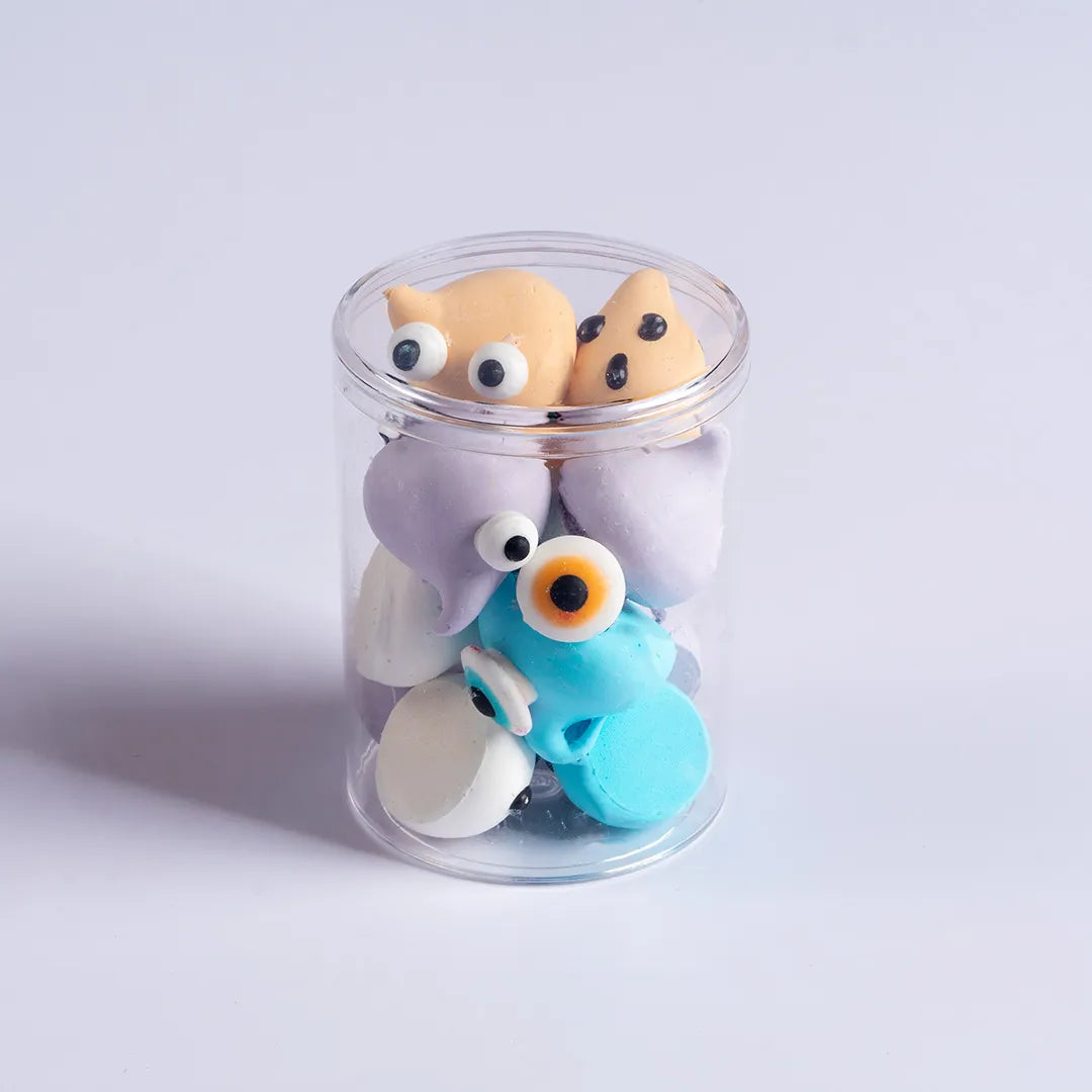 Halloween Meringue Kisses