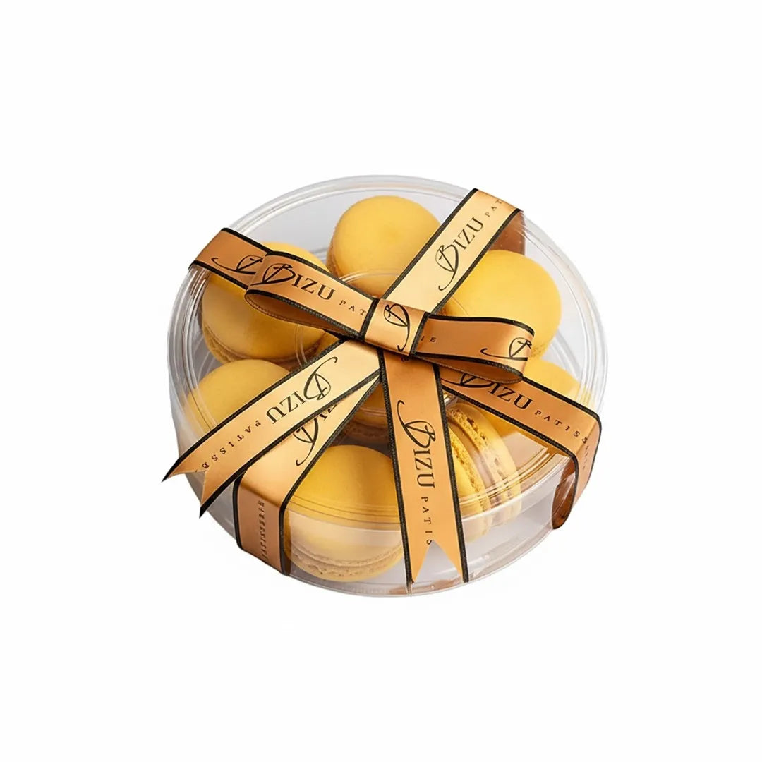 Queso De Bola with Dulce de leche Macaron de Paris Christmas Special