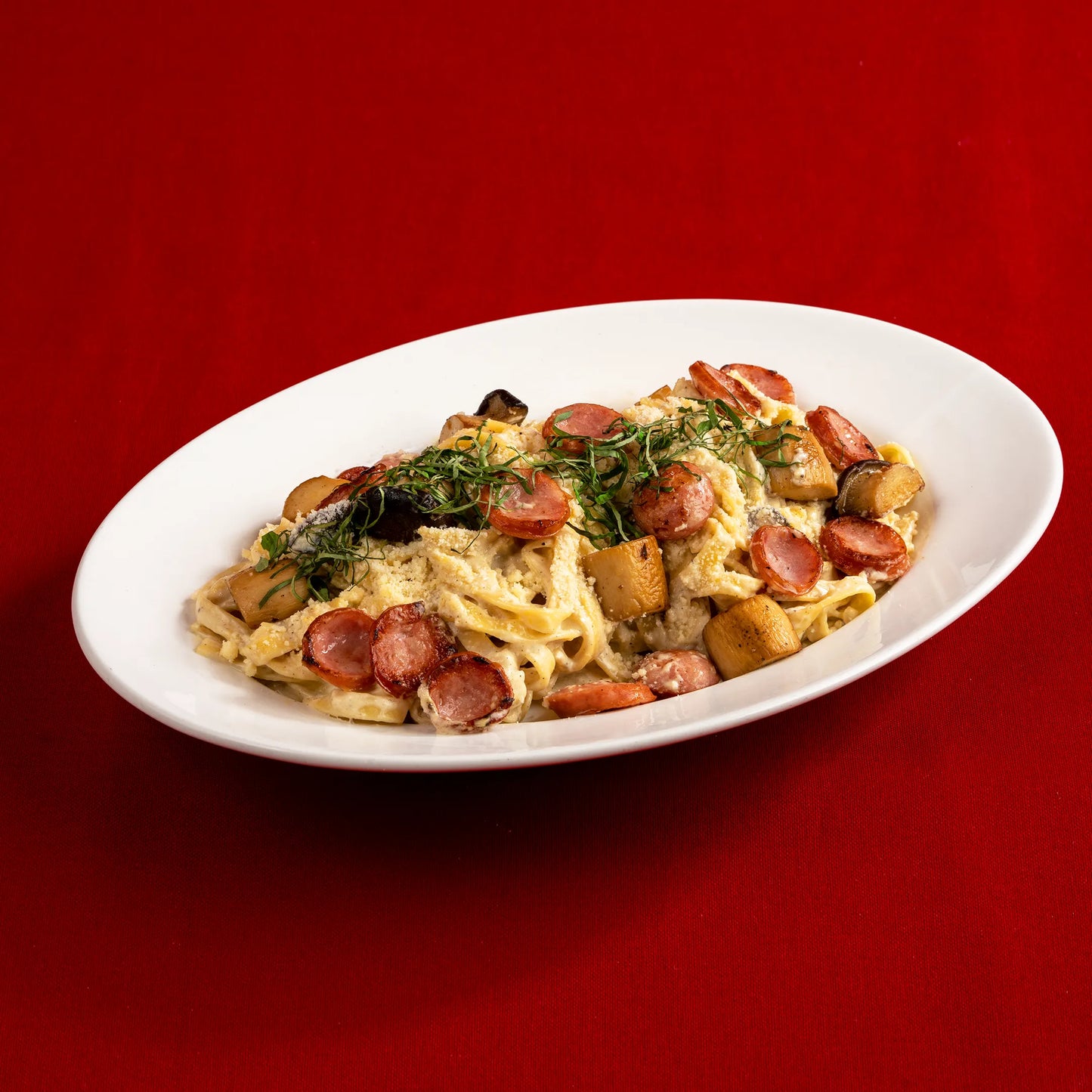 Tagliatelle al Funghi Salsiccia Pasta