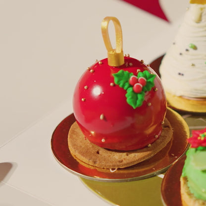 Cake Surprise Box of 4 Christmas Edition